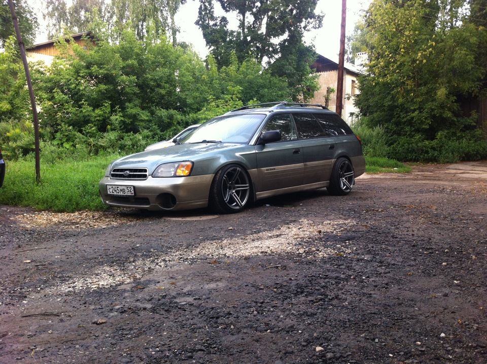 Subaru Outback stance