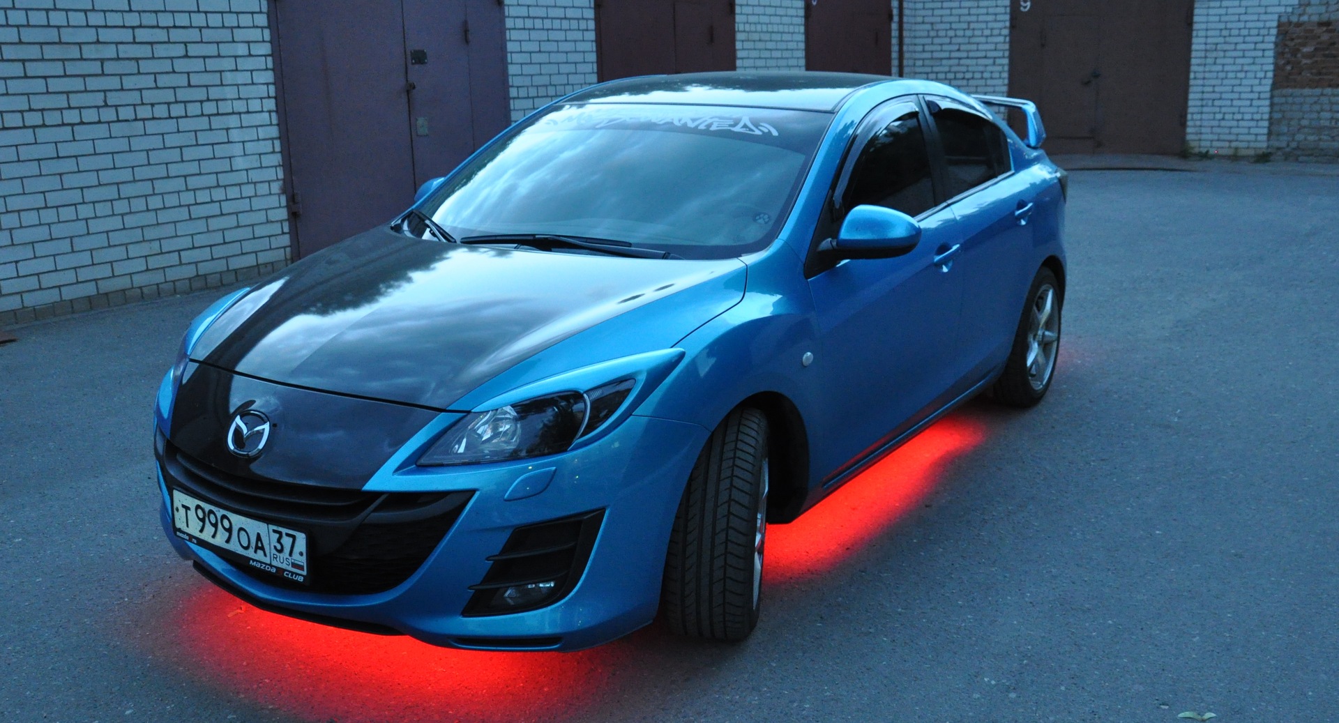 Подсветка неон Mazda cx7