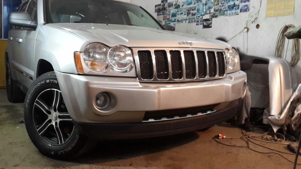 Jeep Grand Cherokee HEMI 5.7