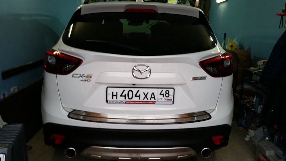 Спойлер задней двери багажника — Mazda CX-5 (1G), 2 л, 2015 года ...