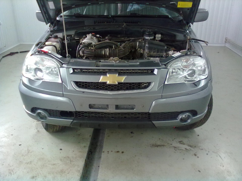 Замена радиатора в Шеви нива. — Lifan Solano, 1,6 л, 2011 года | другое ...