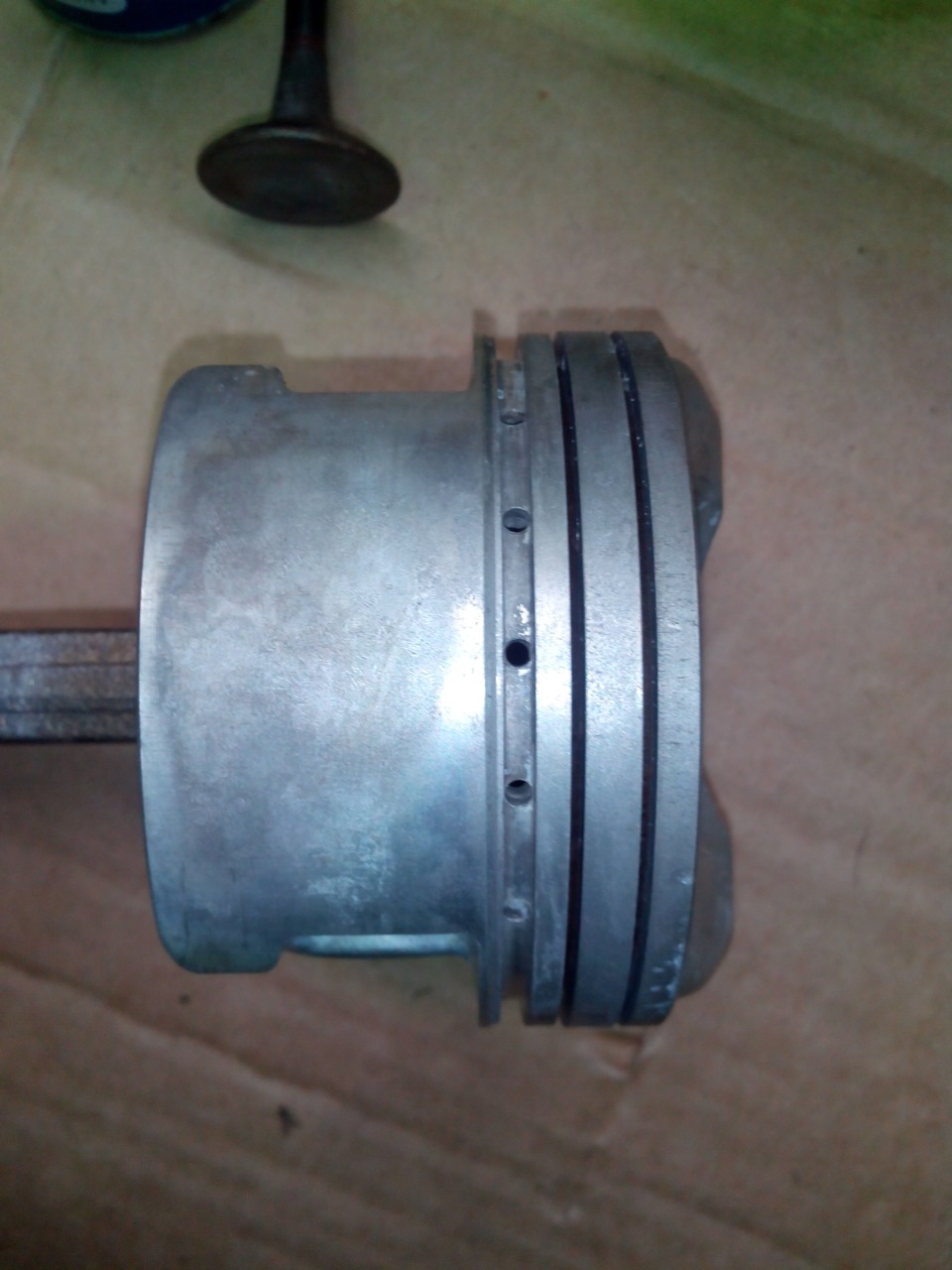 замена колец и шатунных вкладышей часть1. — Mitsubishi Cedia, 1,8 л ...