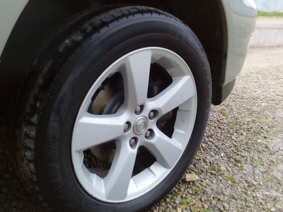 установка тормозных дисков и колодок фирмы АТЕ на LEXUS RX350 — DRIVE2