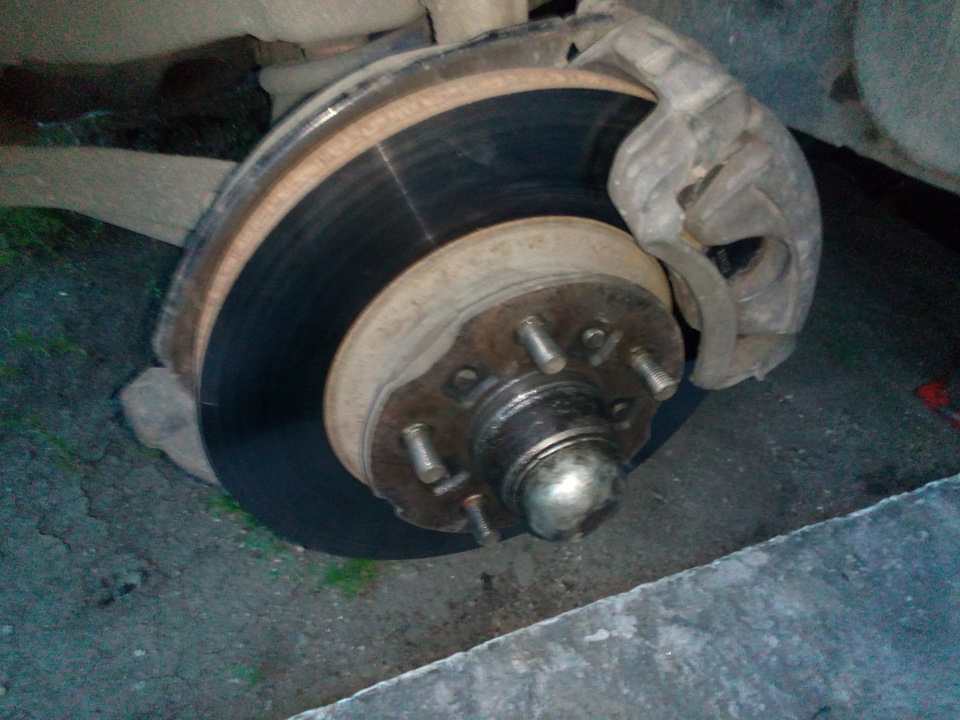 Стучат суппорта — Моя проблема решена! — Toyota Crown (S140), 2,5 л ...