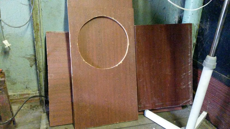 Саб в чв коробе — Iran Khodro Samand, 1,8 л, 2007 года | автозвук | DRIVE2