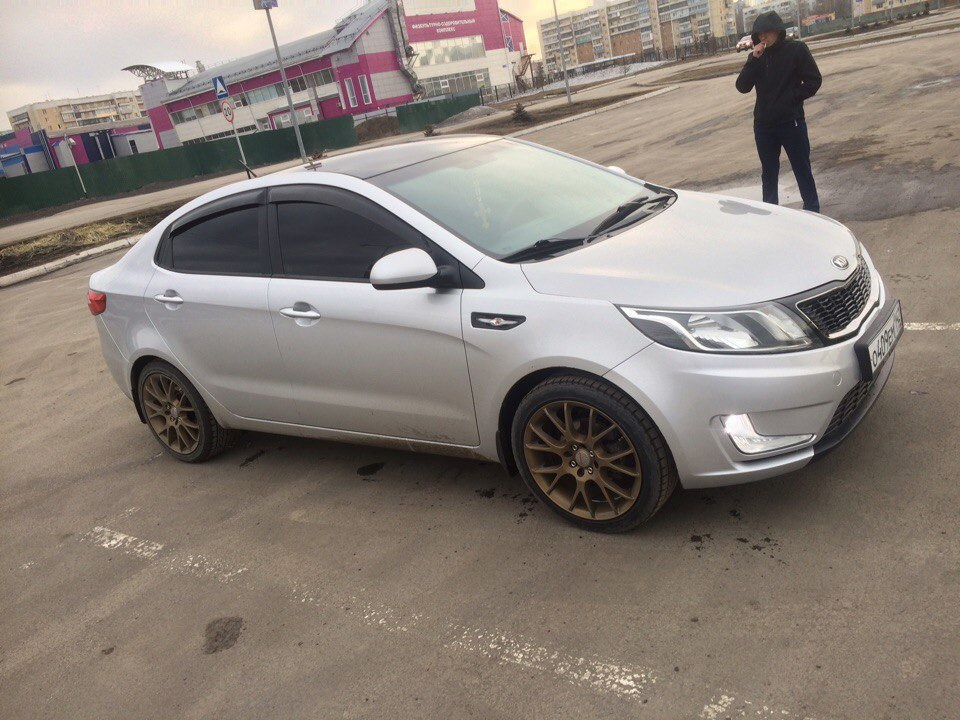 Kia Rio 4 диски r17 VFS 1