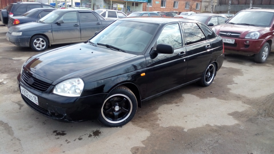 Тапки не только для своей девушки:) — LADA Приора хэтчбек, 1,6 л., 2010 ...