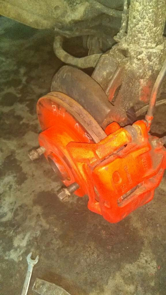 Поменял тормозные диски на вентиля +скобы — Audi 80 (B4), 1,9 л, 1994 ...