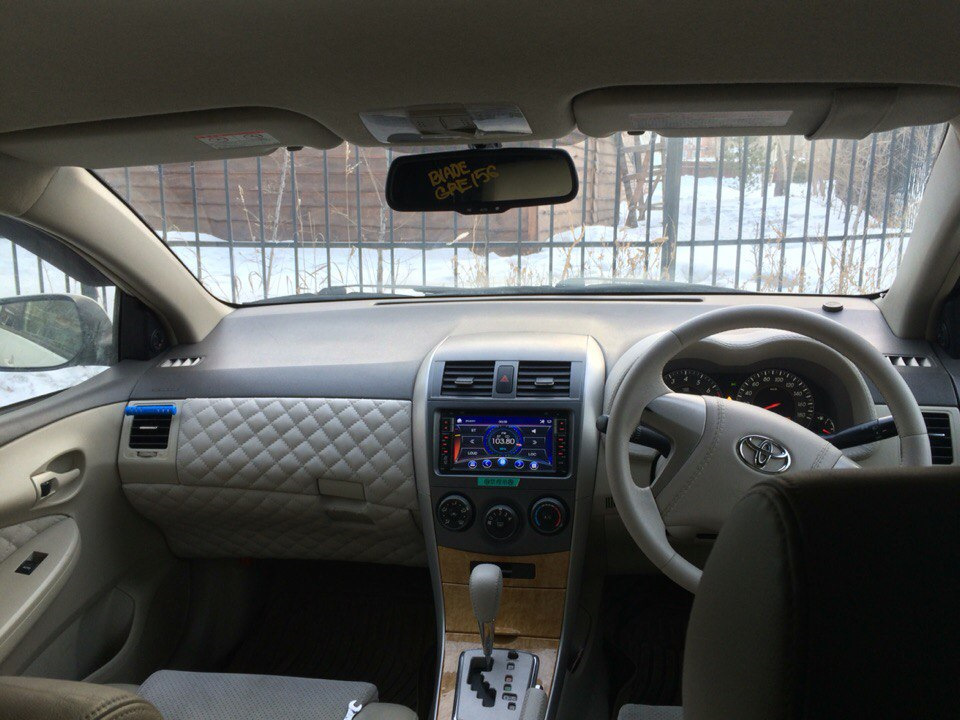 Установка салонного зеркала с автозатемнением — Toyota Corolla Axio ...