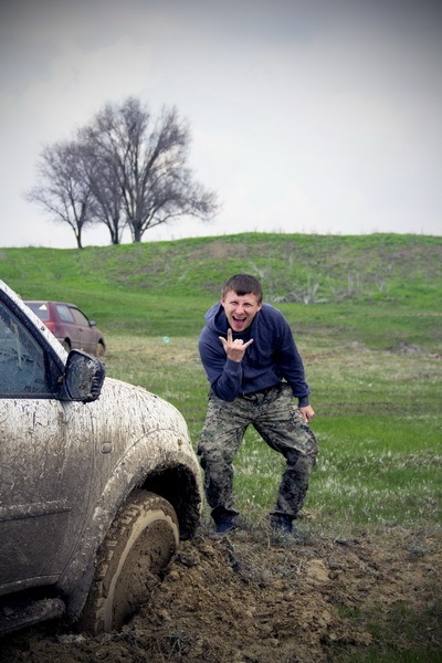 ))) — Mitsubishi Pajero Sport (2G)