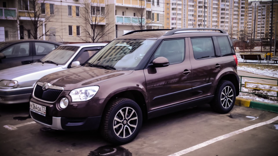 skoda yeti 2014 коричневый топаз