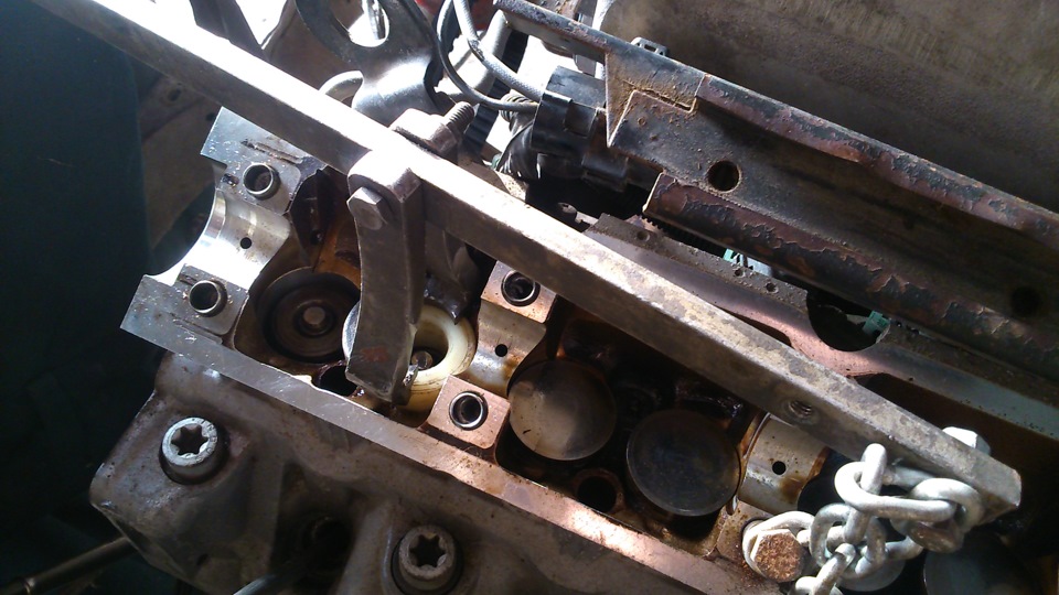 Замена маслосъемных колпачков. — Москвич Святогор, 2 л, 1998 года ...