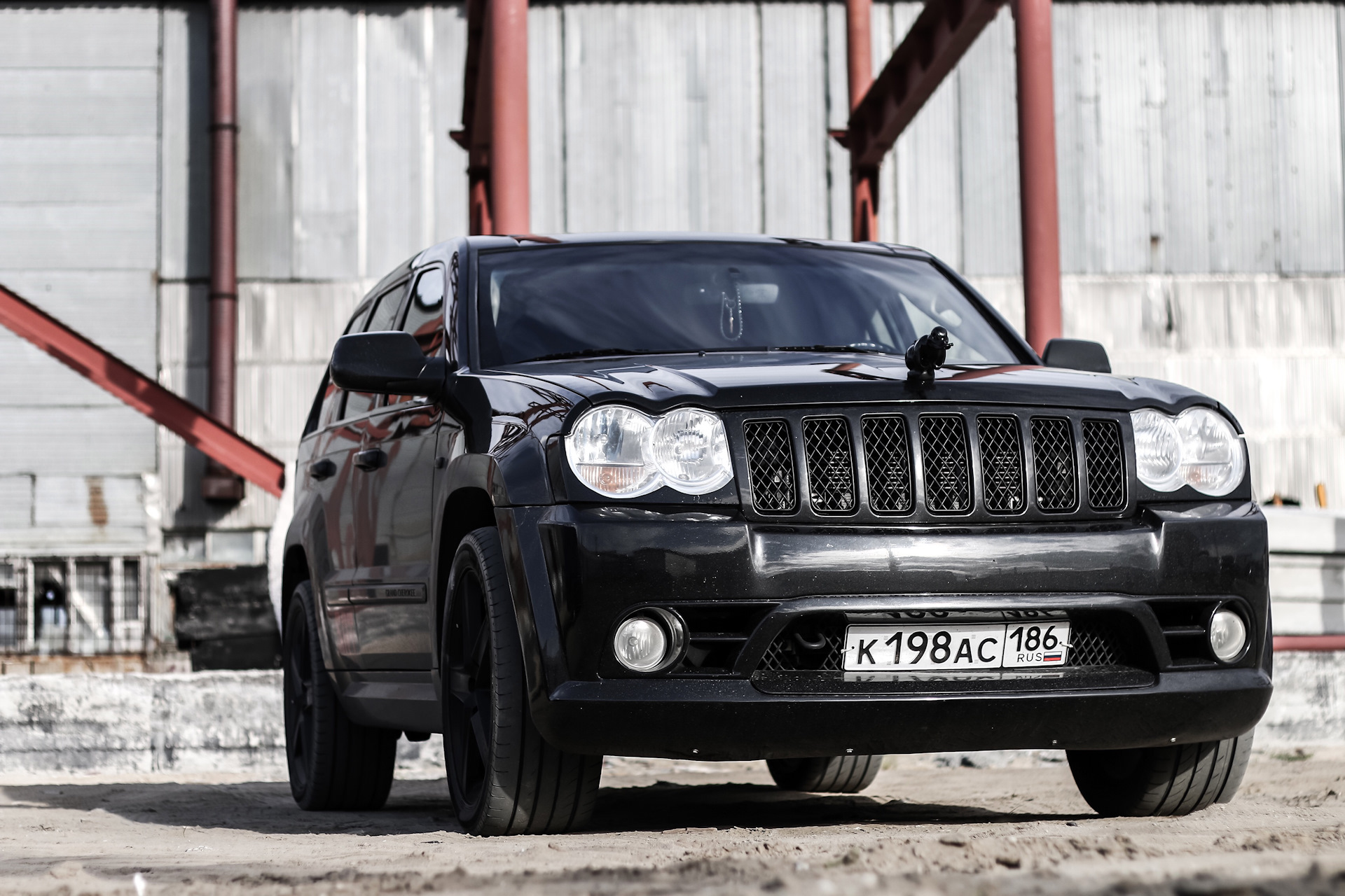 Jeep Grand Cherokee srt8 утка