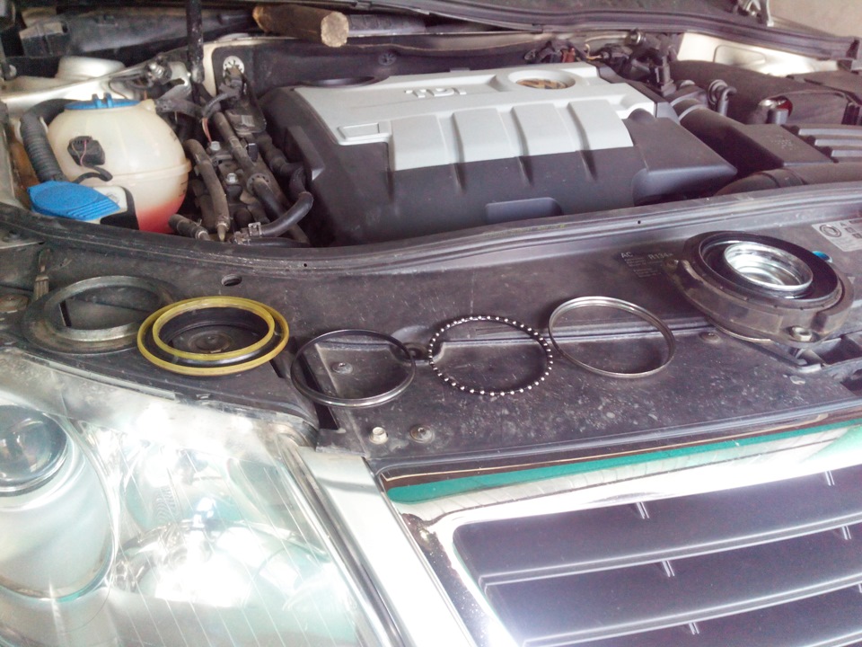 Фото в бортжурнале Volkswagen Passat Variant (B6)