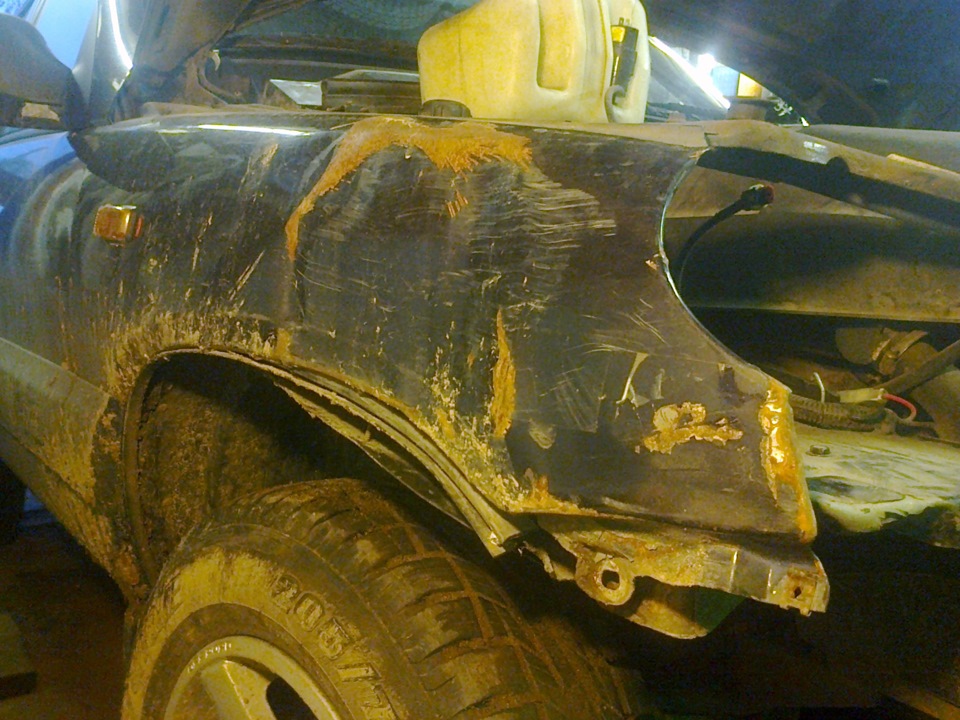 замена бампера — Chevrolet Niva, 1,7 л., 2004 года | своими руками | DRIVE2