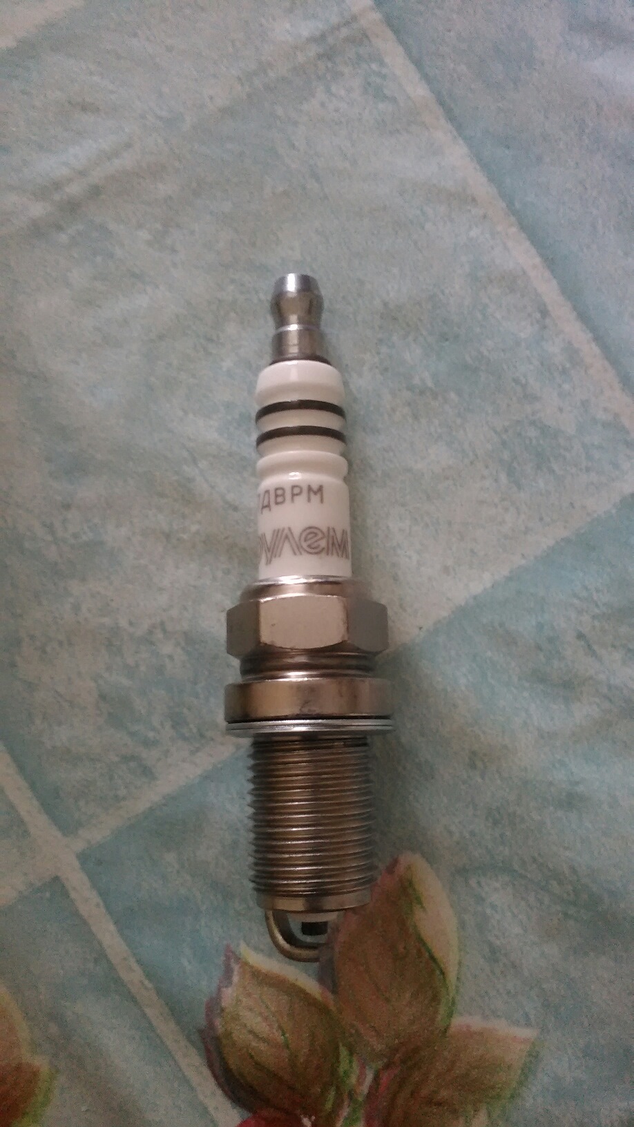 Свечи "За рулем" АУ17ДВРМ — Lada Приора седан, 1,6 л, 2008 года ...