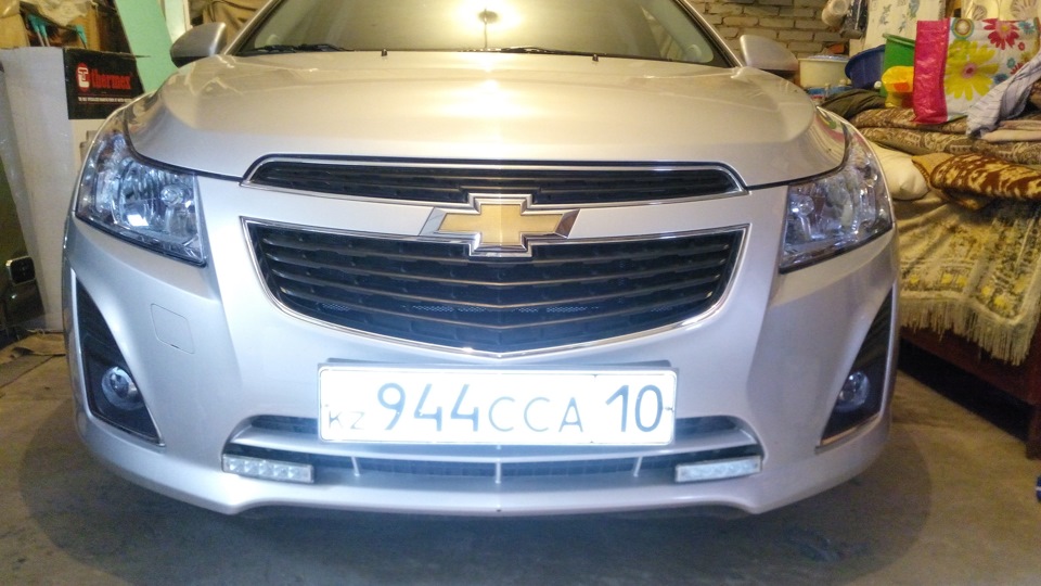 защитная пленка на фары и защитная решетка радиатора — DRIVE2