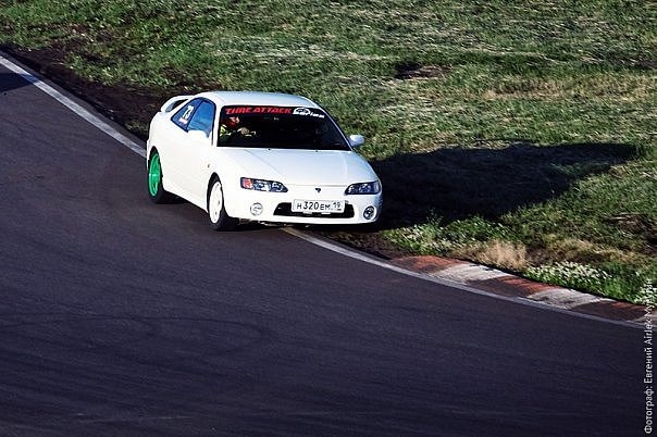       Toyota Sprinter Trueno 16 1998 