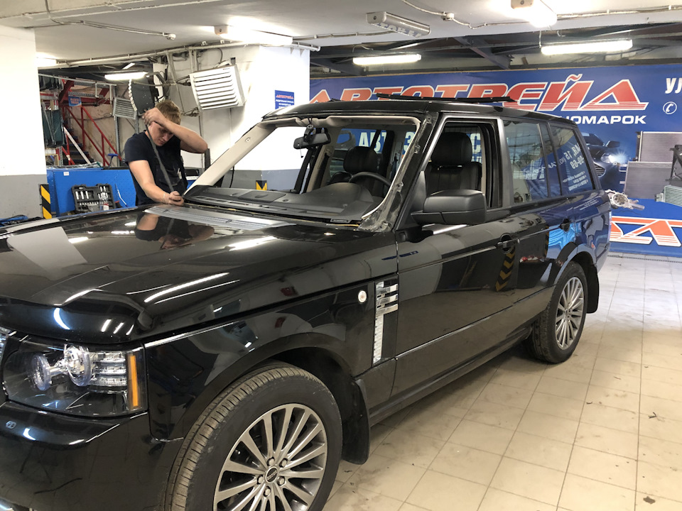 Фото в бортжурнале Land Rover Range Rover (3G)