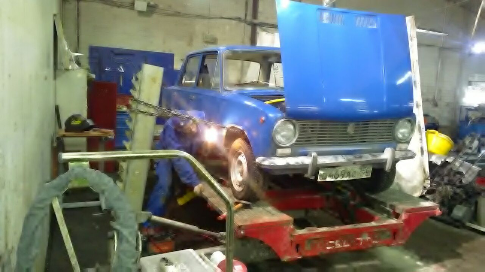 Последствия вылета в Жуковском ч.2 — Lada 21018, 1,8 л, 1978 года ...