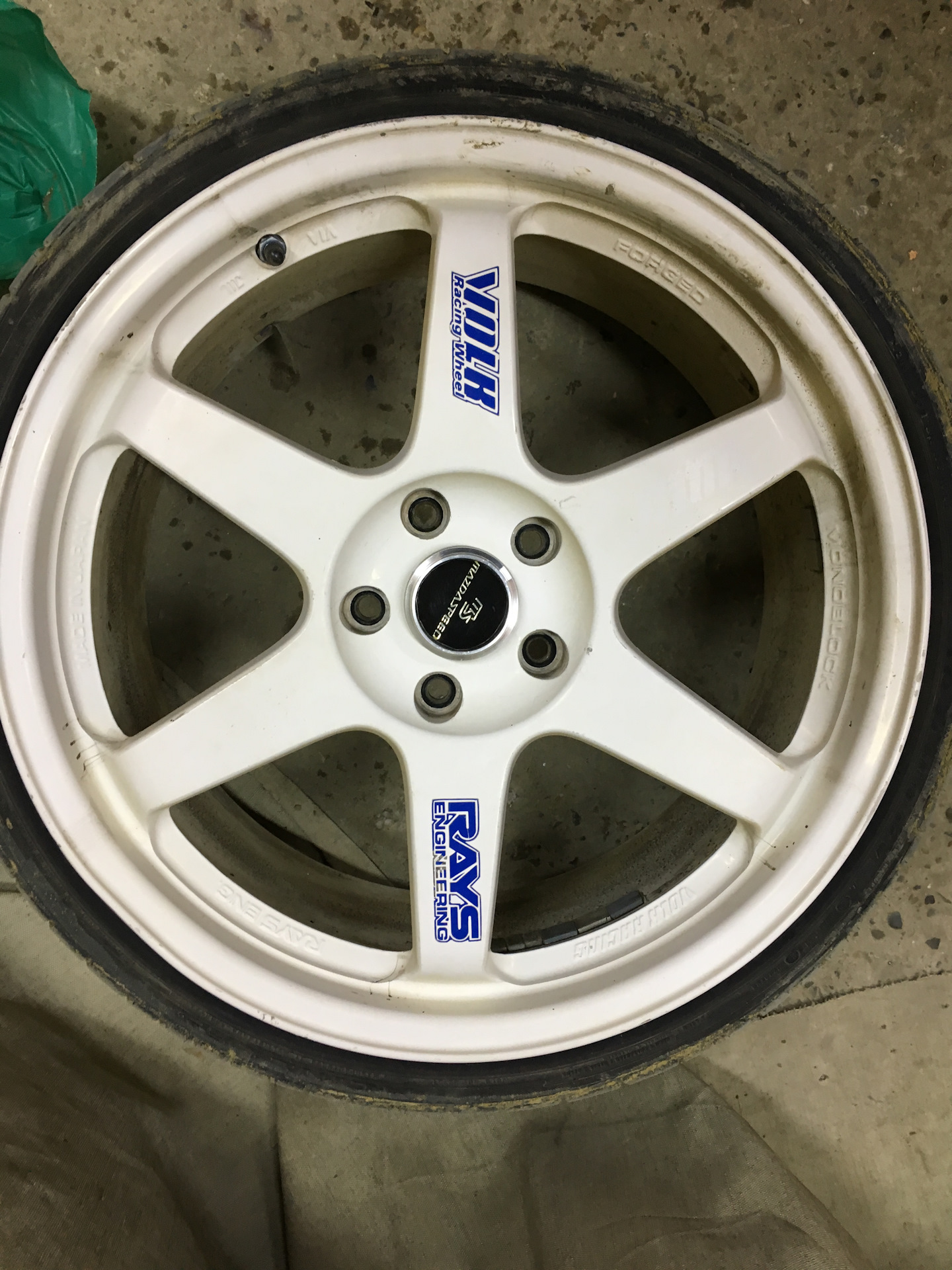 Volk rays te37. Volk racing te37 на w203. Toyota carina r17 volk racing. Walk race te37. Volk racing te37.