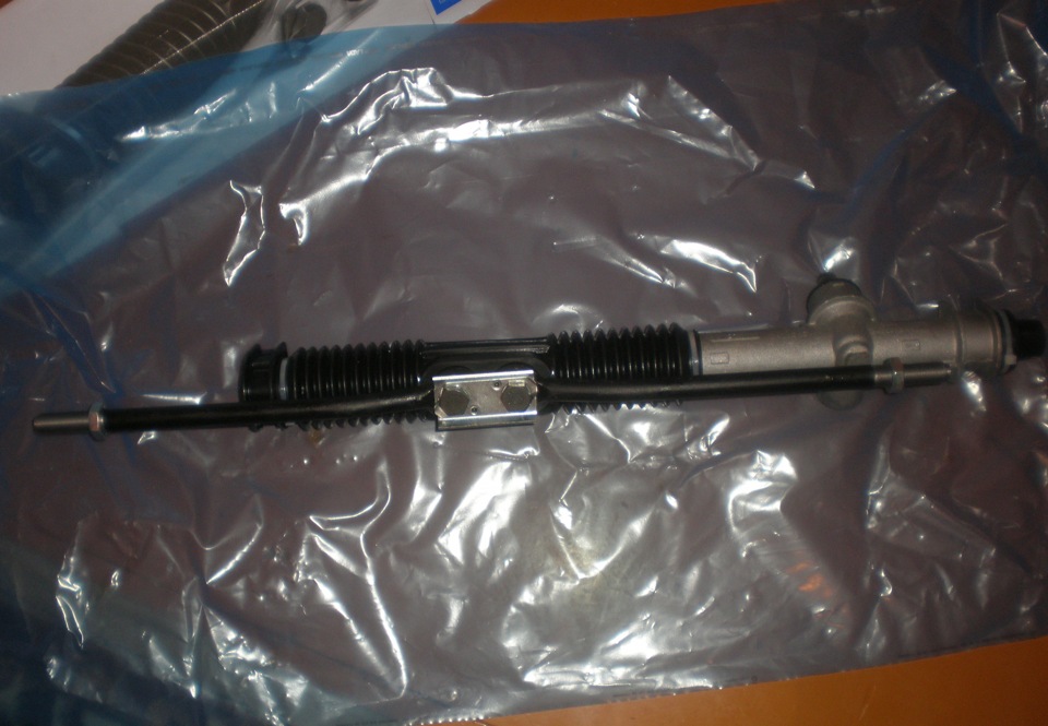 Новая рулевая рейка ! — Lada 2115, 1,5 л, 2004 года | запчасти | DRIVE2