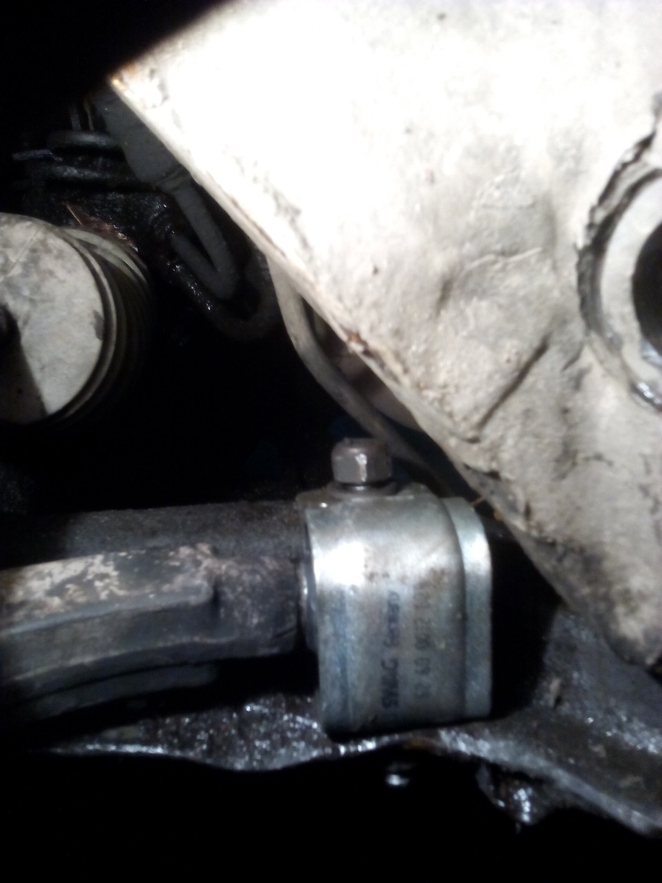 Замена троса сцепления и сайлентблоков ПЕЖО 405! — Peugeot 405, 1,9 л ...