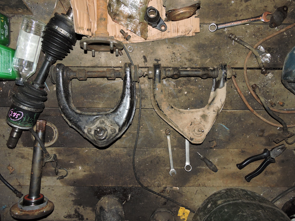 Фото в бортжурнале Mitsubishi Pajero (1G)