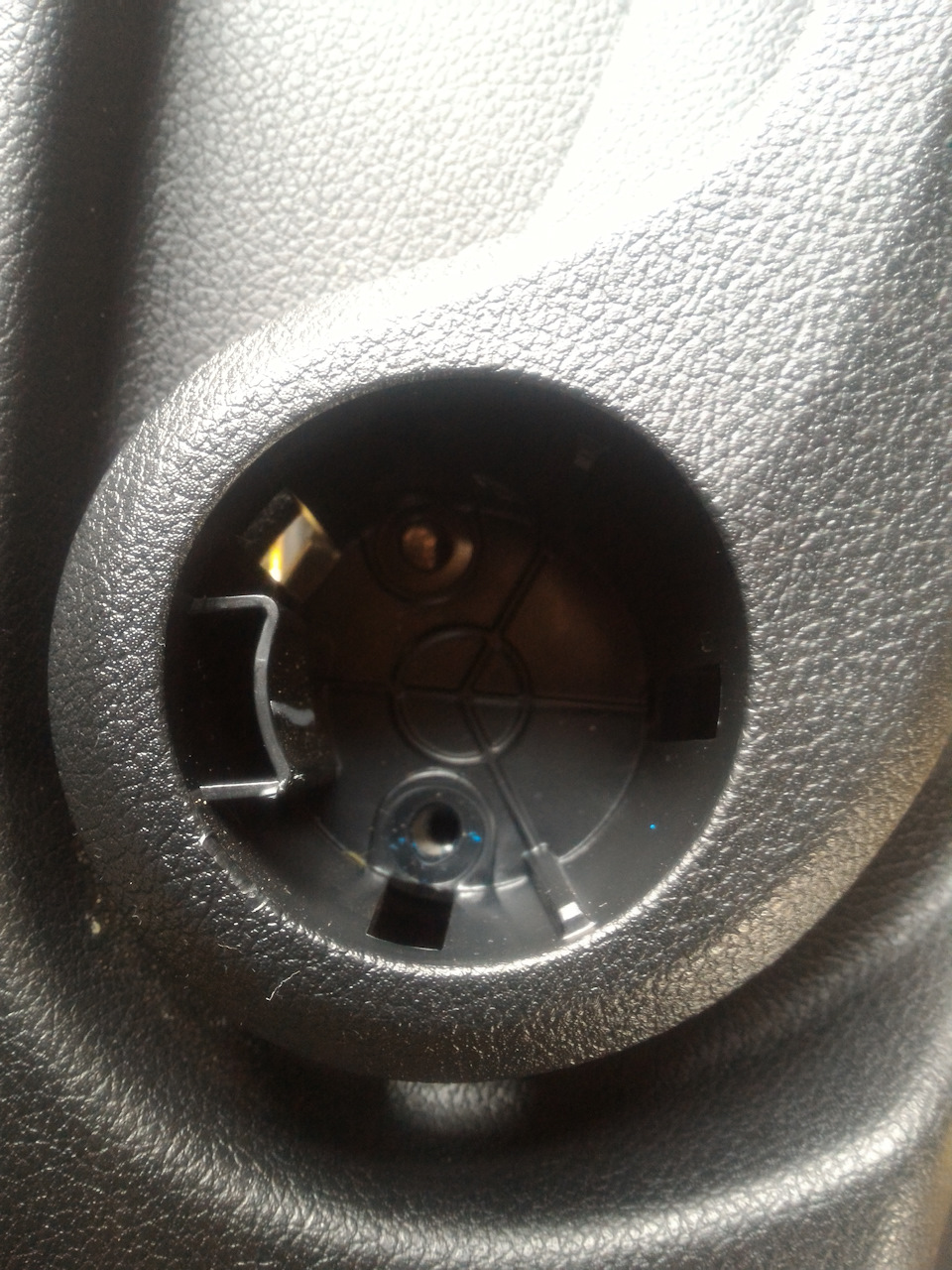 Как одеть чехлы на киа спортейдж 4