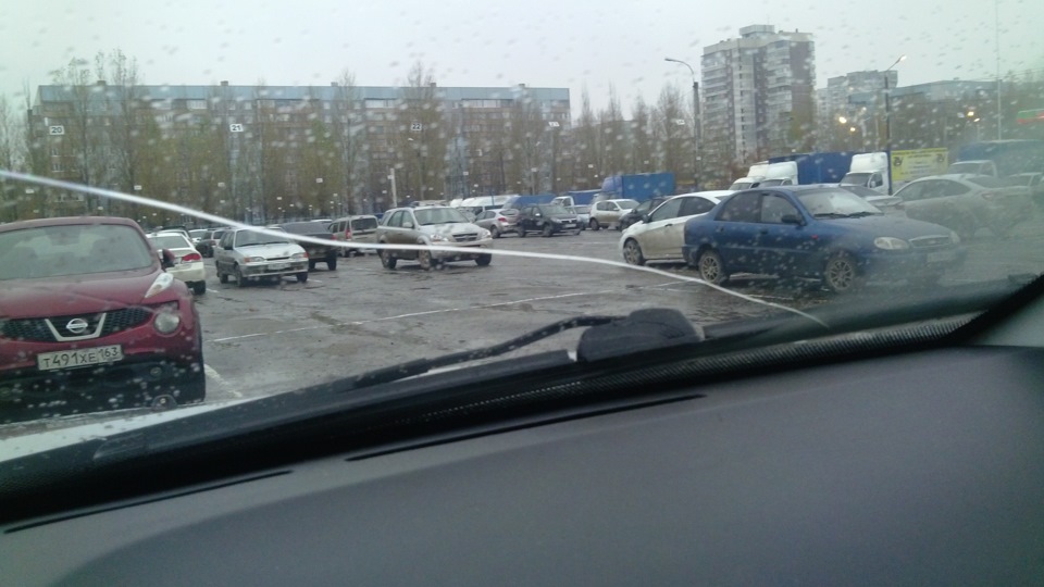 Треснуло лобовое стекло — Great Wall Hover, 2,4 л, 2012 года | поломка ...