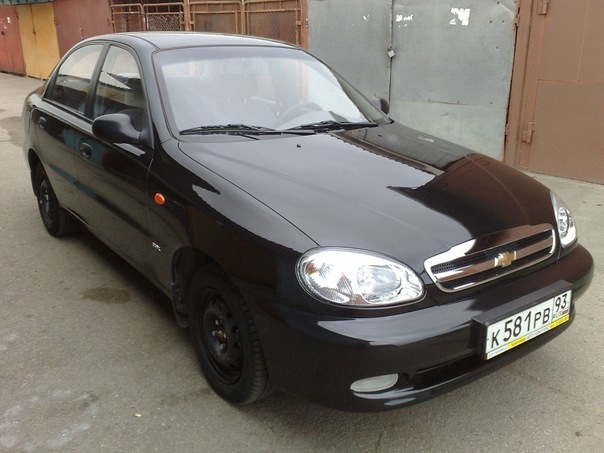 Черный Chevrolet lanos 2007