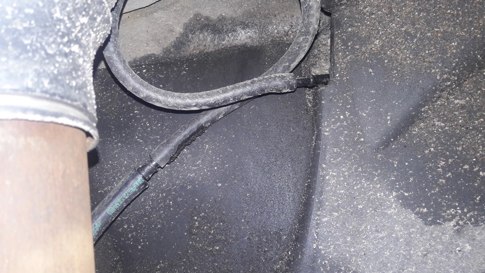 Порвался шланг обратки гидравлики — Citroen C5 (1G), 2,2 л, 2001 года | своими руками | DRIVE2