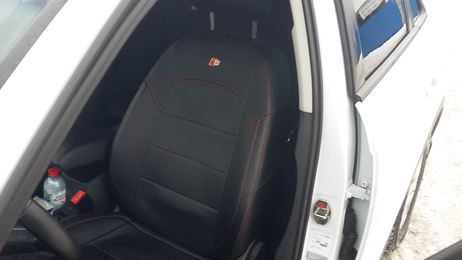 Чехлы — Audi Q3 (1G), 2 л, 2013 года | стайлинг | DRIVE2