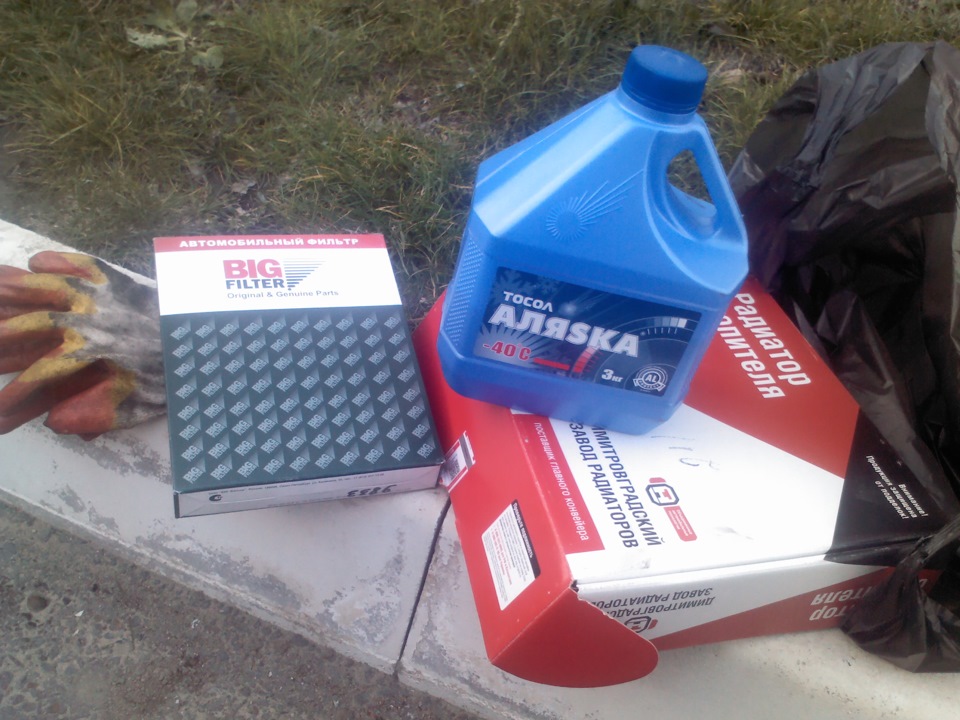 Замена радиатора печки — Lada 21124, 1,6 л, 2005 года | своими руками ...