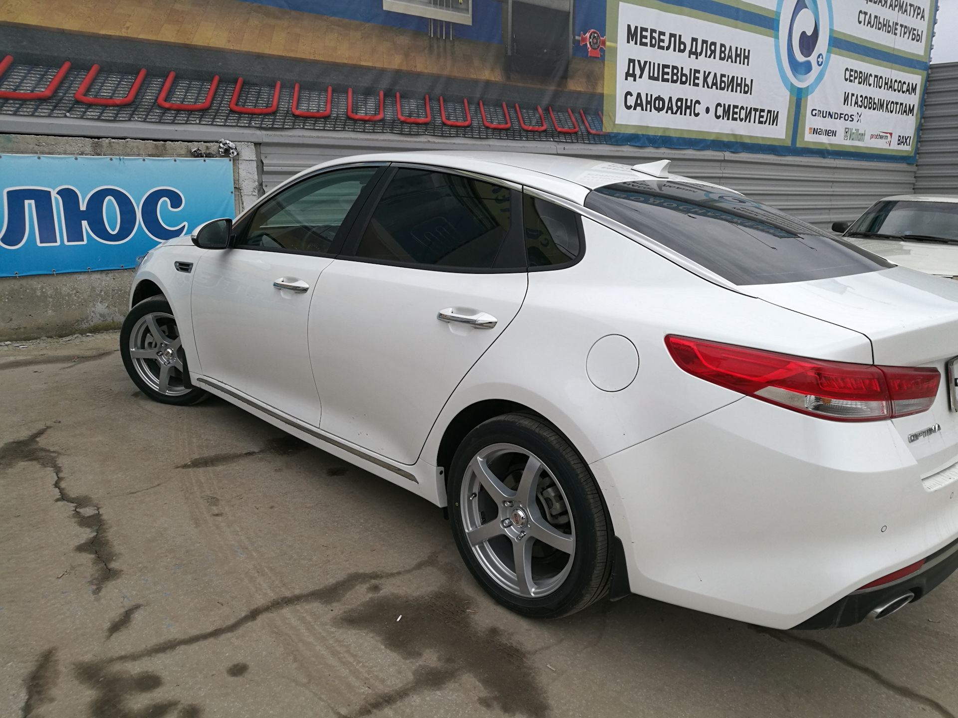 По просьбам желающих Alcasta m32 r18 — KIA Optima (4G), 2,4 л, 2016 ...
