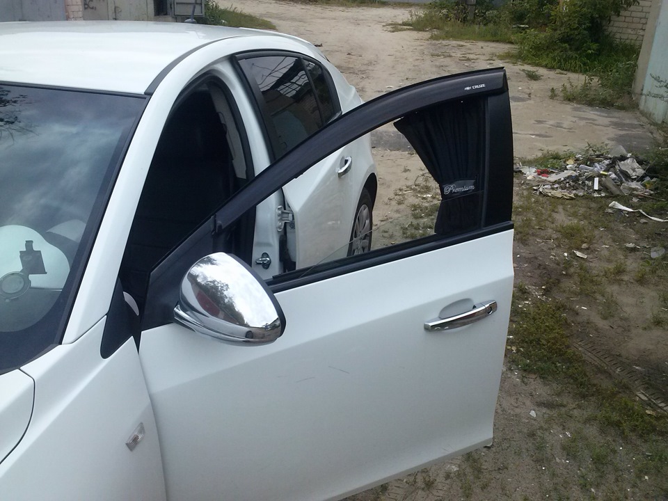 Занавесочки)) — Chevrolet Cruze Hatchback, 1,6 л, 2012 года | просто ...