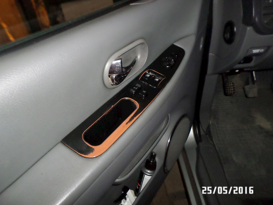 Фото в бортжурнале KIA Carnival (1G)