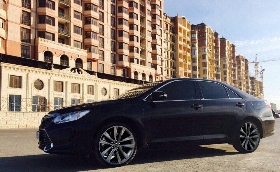 Диски 55. Toyota Camry 55 r18. Камри 55 на 19 дисках. Camry xv50 r18. Camry 50 диски 55.