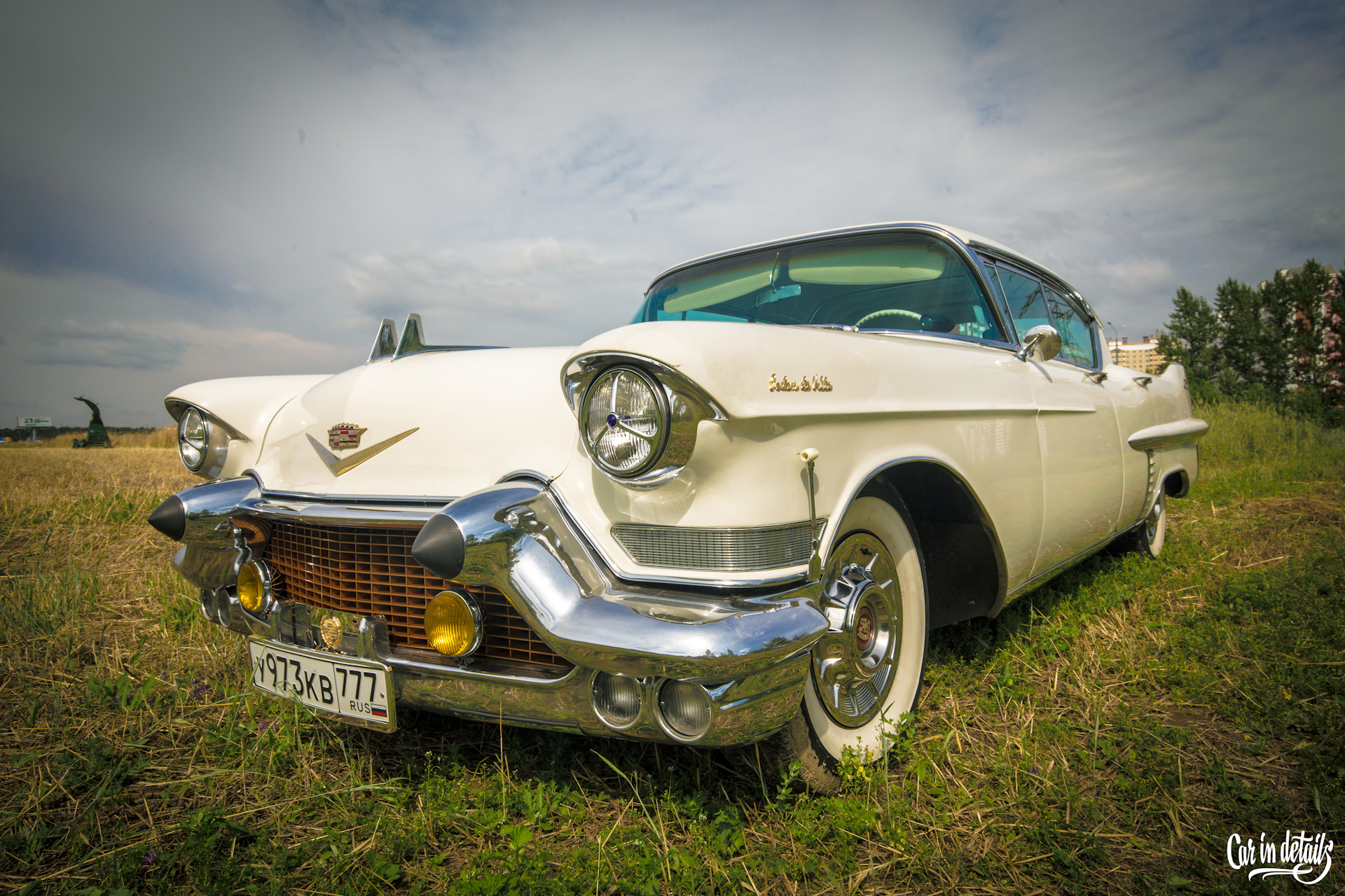 Cadillac Eldorado 1957 sedan