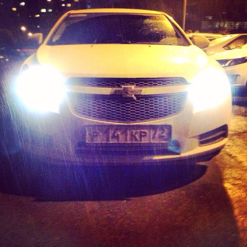 Воткнул в ближний галоген и в габариты светодиод — DRIVE2