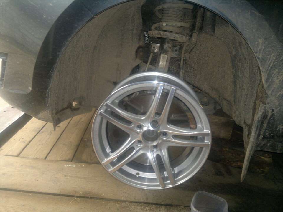 Фото в бортжурнале Skoda Rapid (1G)