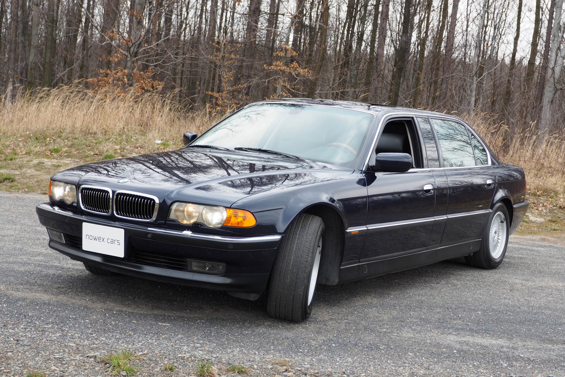 BMW l7 e38 2001