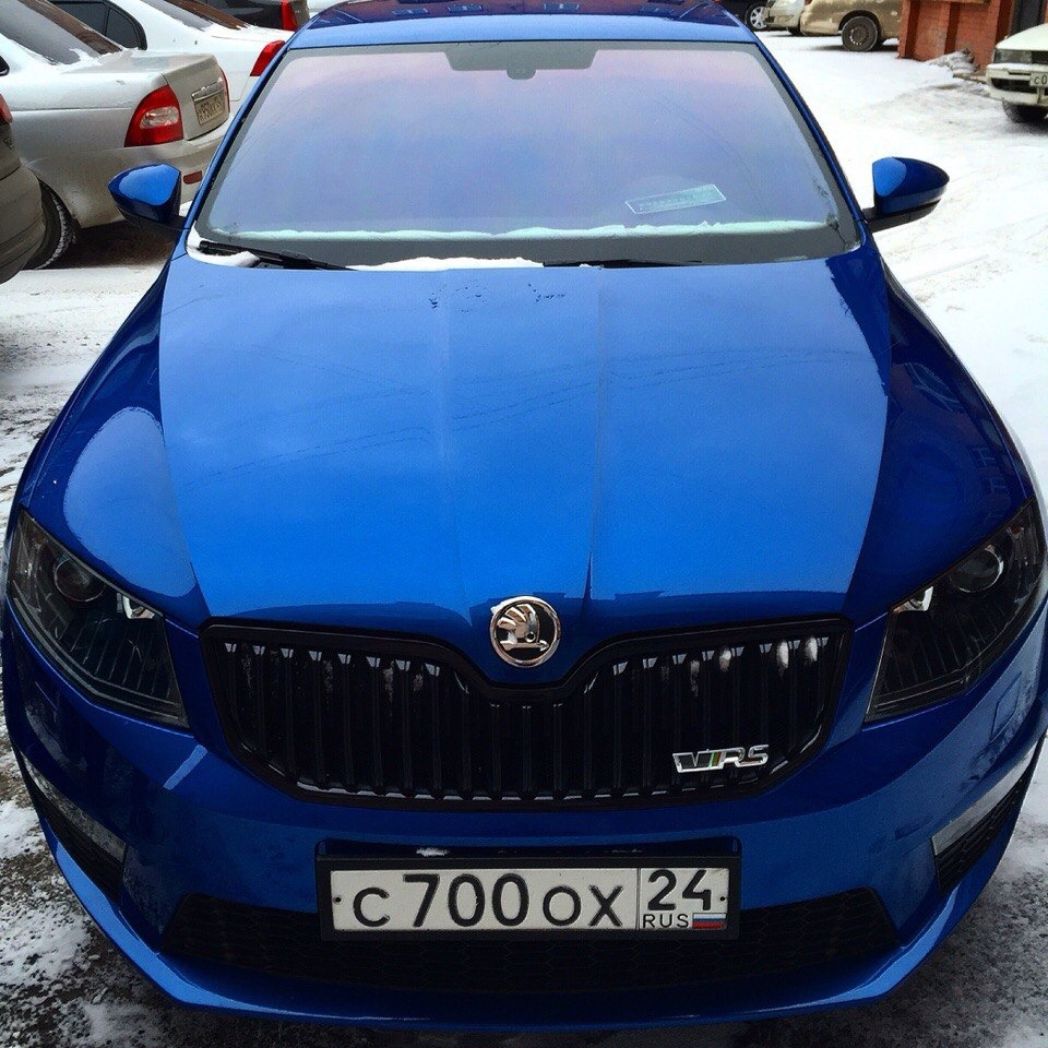 Skoda Octavia a7 FL синяя матовая