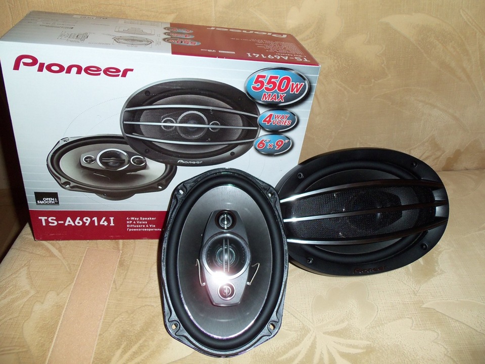 Какие хорошие овалы в машину. Pioneer TS-a6913is. Pioneer TS-a6967s. Пионер динамики TS-a696. Колонки Pioneer TS-a69914i.