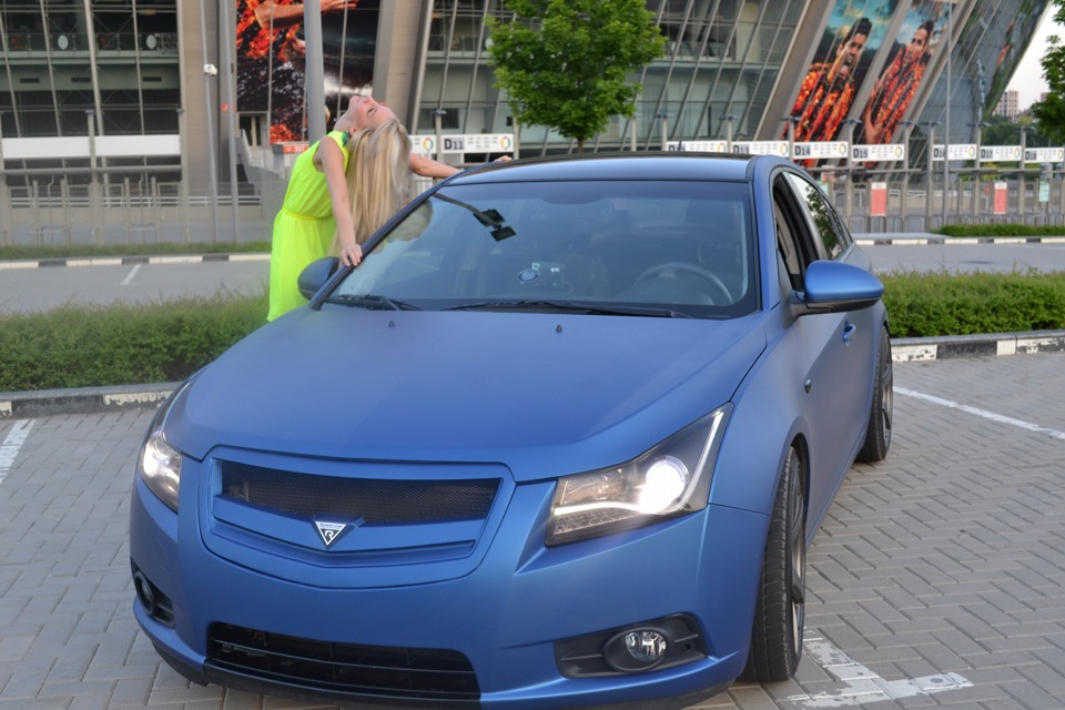 Chevrolet Cruze чёрный матовый цвет