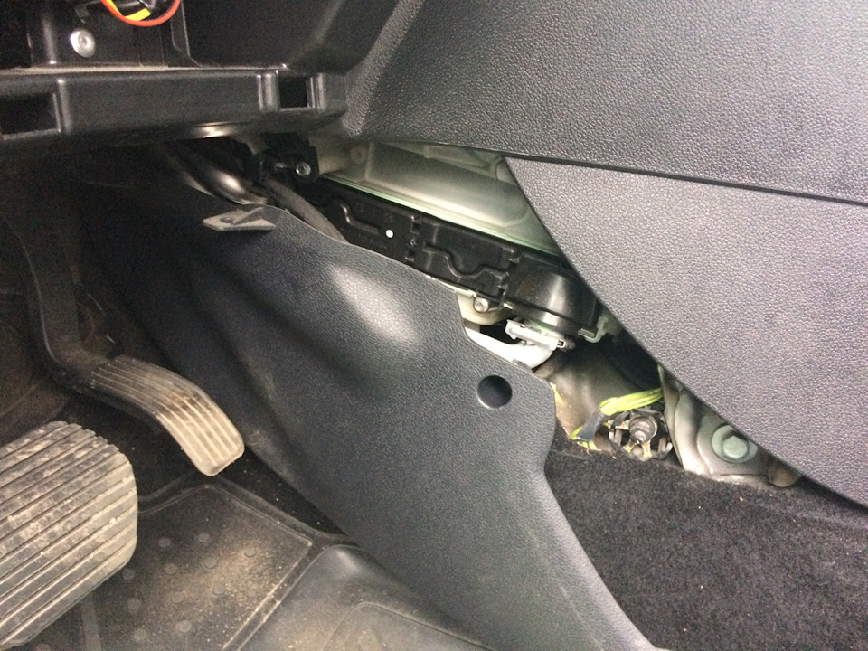 Жара! И вопрос по сигналке?! — Peugeot 308 (1G), 1,6 л, 2010 года ...