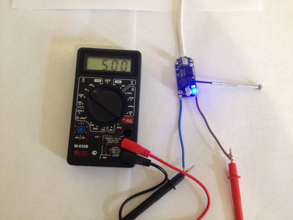 Видеорегистратор от плафона освещения салона — FIAT Albea, 1,4 л, 2007 ...