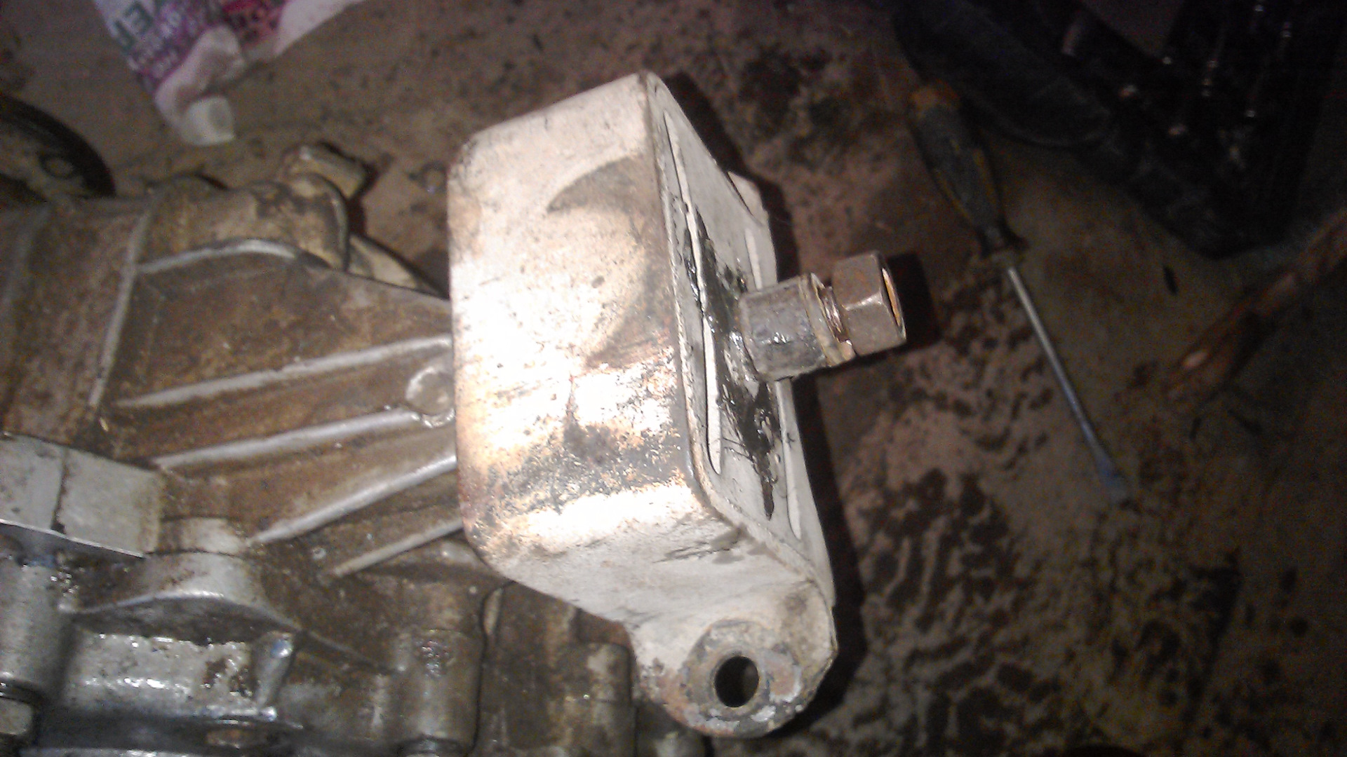 Раздатка с понижением 3 к 1 с Нивы 21213 в шНиву — Chevrolet Niva, 1,9 ...