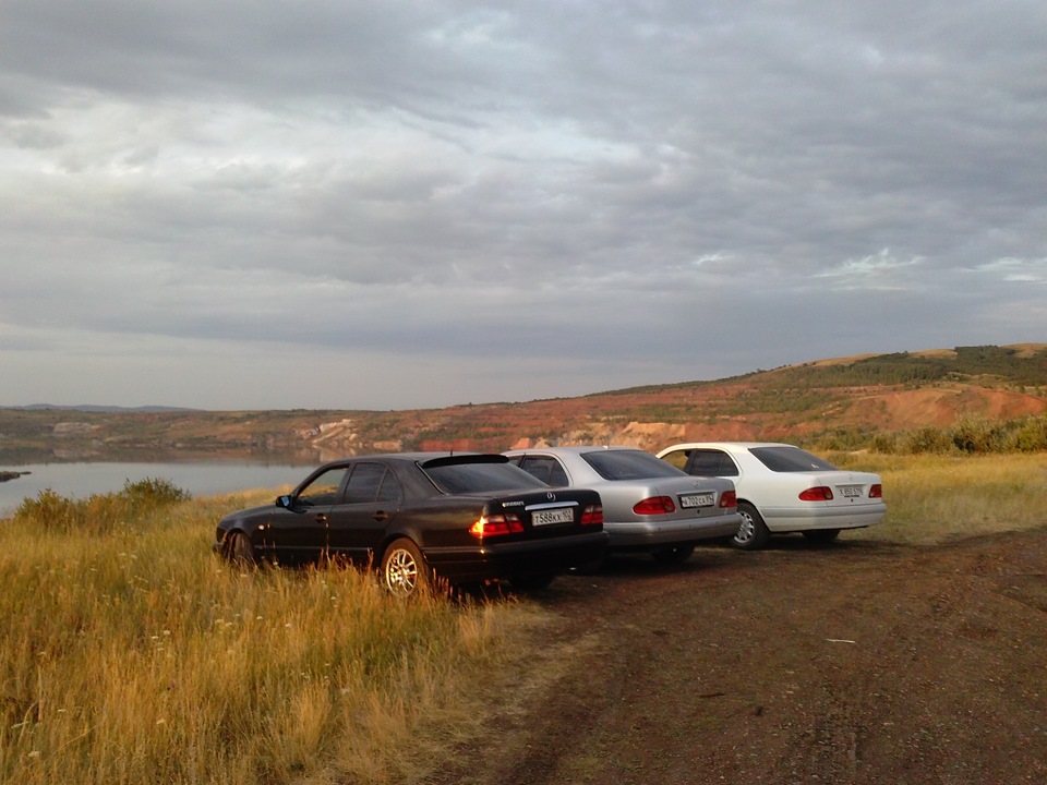 мерс 210. — DRIVE2