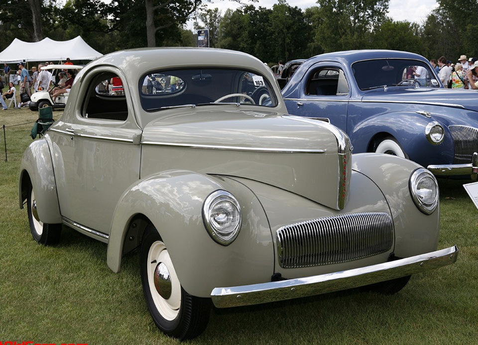 1937 Studebaker Custom